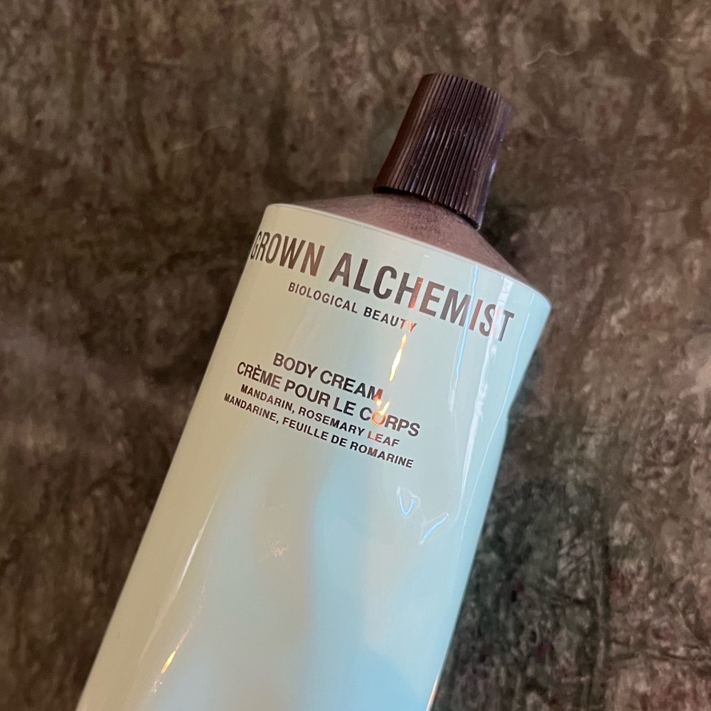 Body Cream by Grown Alchemist in Mandarin Rosemary Leaf. New and Sealed - Picture 2 of 6